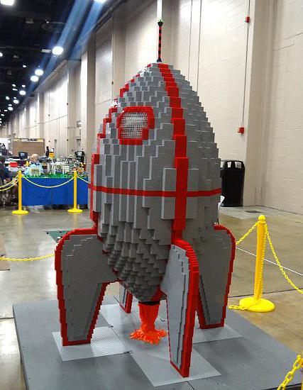 Lego rocketship